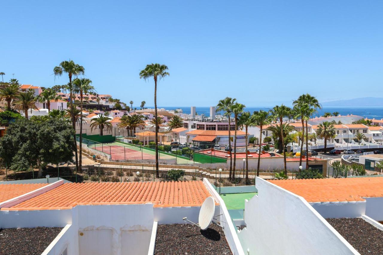 אדחה Lovely Sea View Free Wifi מראה חיצוני תמונה